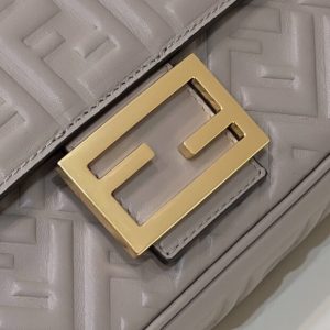 Replica Fendi Baguette Sliding Chain Beige - top-tier luxury replica shoulder bag