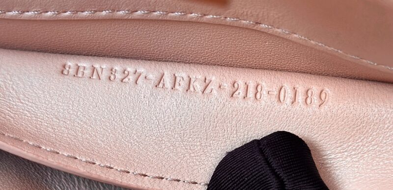 Replica Fendi Peekaboo Medium Pink - near-authentic luxury replica handbag