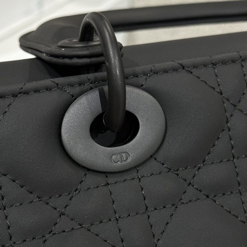 Replica Lady Dior Medium Ultramatte Black - high-accuracy replica luxury purse