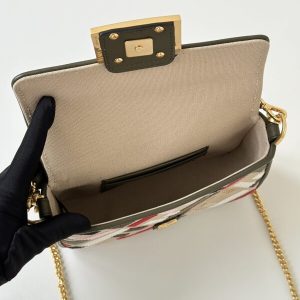 Replica Fendi Baguette Small Beige - realistic designer-inspired fake bag