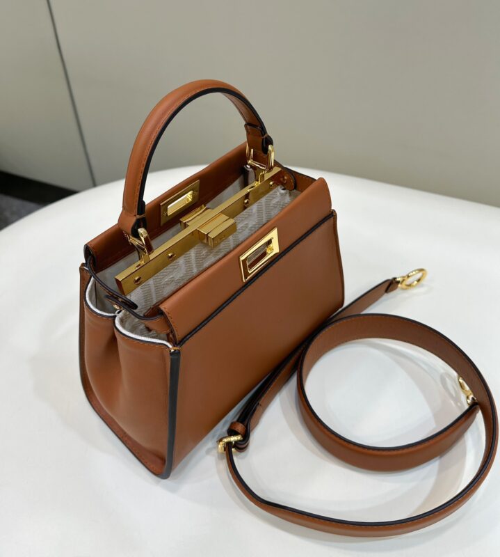 Replica Fendi Peekaboo Medium Brown - top-tier luxury replica shoulder bag