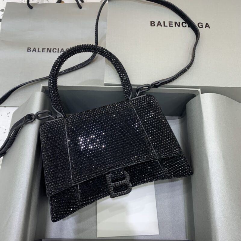 Replica Balenciaga Diamond Black - realistic designer-inspired fake bag