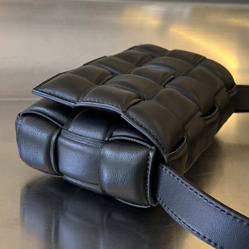 Replica Bottega Veneta Cassette 2022 - authentic-look luxury purse replica