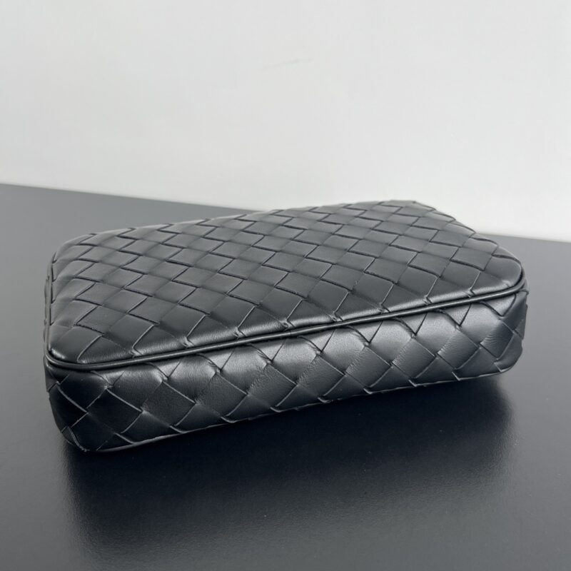 Replica Bottega Veneta Clutch Large - top-tier luxury replica shoulder bag