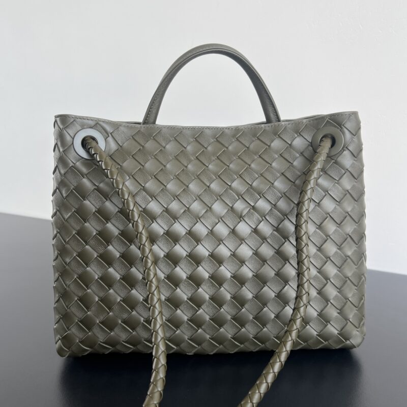 Replica Bottega Veneta Andiamo Medium - premium-grade designer purse dupe