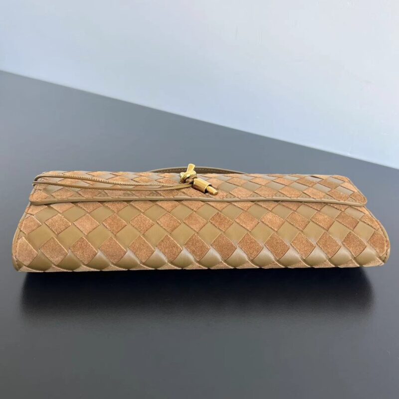 Replica Bottega Veneta Wallet Clutch - ultra-realistic fake designer tote