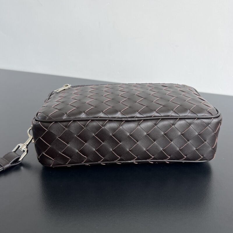 Replica Bottega Veneta Wristband Clutch - high-end fake designer purse