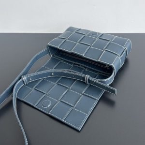 Replica Bottega Veneta Cassette 2.0 All Colors - top-tier luxury replica shoulder bag