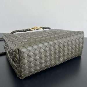 Replica Bottega Veneta Andiamo Medium - high-accuracy replica luxury purse