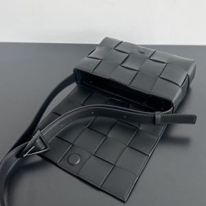 Replica Bottega Veneta Cassette 2.0 Black - top-tier luxury replica shoulder bag