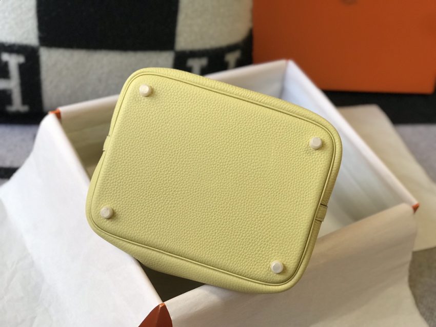 Replica Hermes Picotin Lock Yellow - realistic designer-inspired fake bag