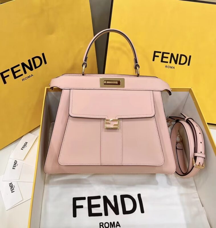 Replica Fendi Peekaboo With Patch Pocket Pink - near-authentic luxury replica handbag