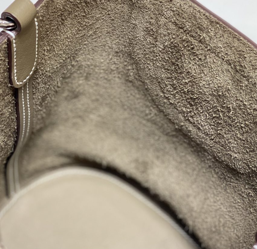 Replica Hermes The Loop Elephant Grey - realistic designer-inspired fake bag