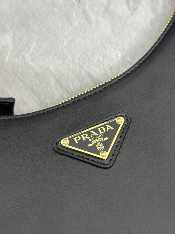 Replica Prada Arque Black - near-authentic luxury replica handbag