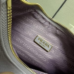 Replica Prada Re-Edition 2005 Purple - high-accuracy replica luxury purse