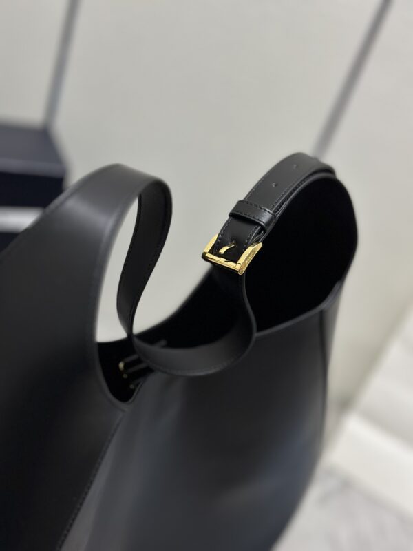 Replica Prada Cleo Large Black Bag - 1:1 designer replica handbag