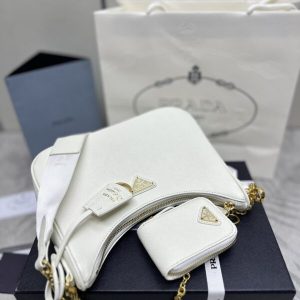 Replica Prada Re-Edition White 2005 - ultra-realistic fake designer tote