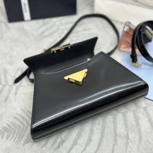 Replica Prada Triangle Leather Handbag Black - authentic-look luxury purse replica