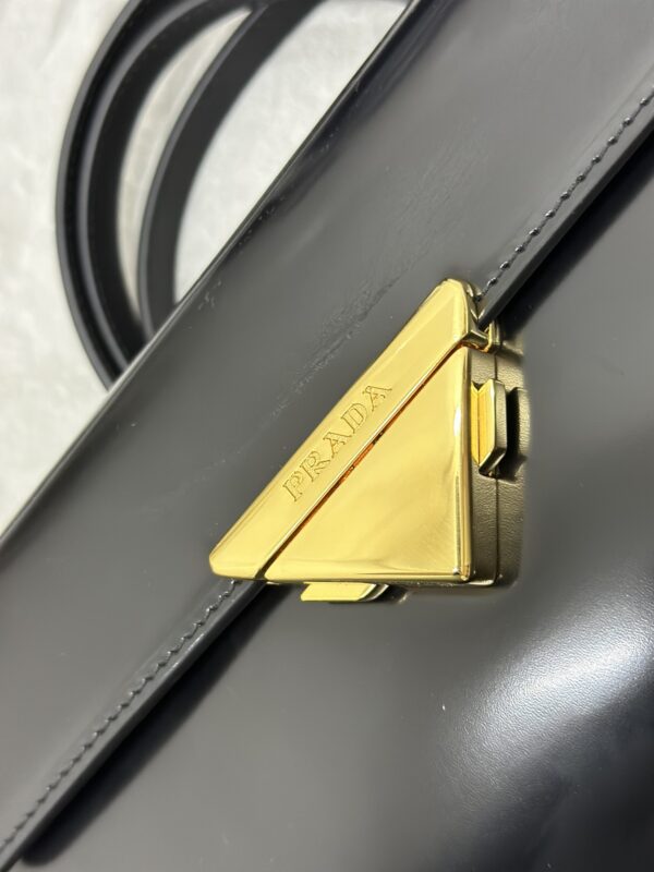 Replica Prada Triangle Leather Handbag Black - elite superclone designer purse