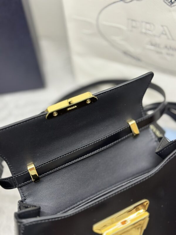 Replica Prada Triangle Leather Handbag Black - elite superclone designer purse