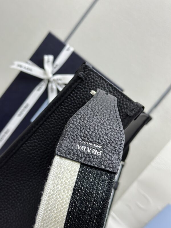 Replica Prada Saffiano Tote Black - near-authentic luxury replica handbag