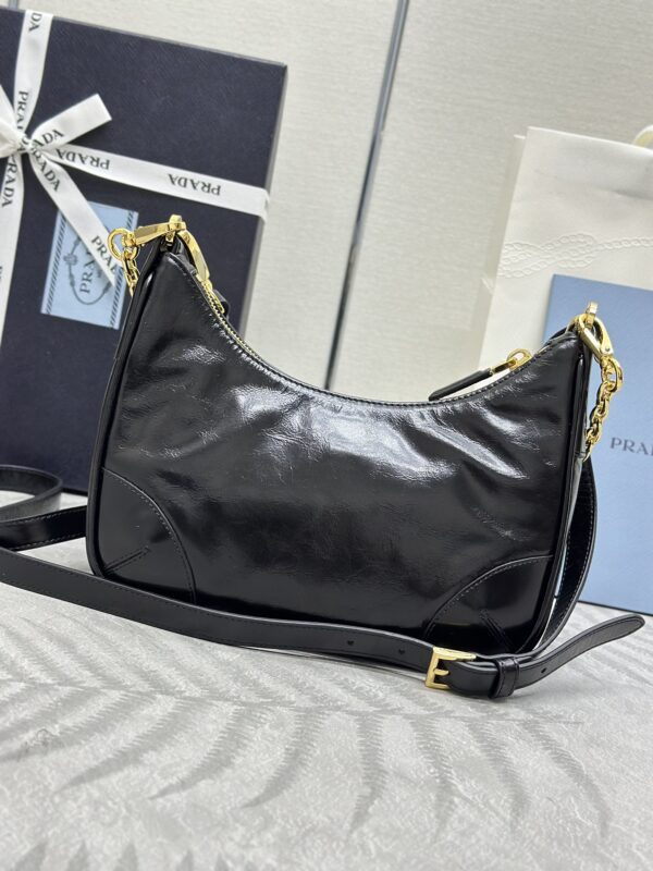 Replica Prada Re-Edition 2002 - 1:1 designer replica handbag