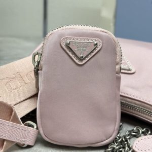Replica Prada Re-Edition Nylon 2005 Pink - premium-grade designer purse dupe