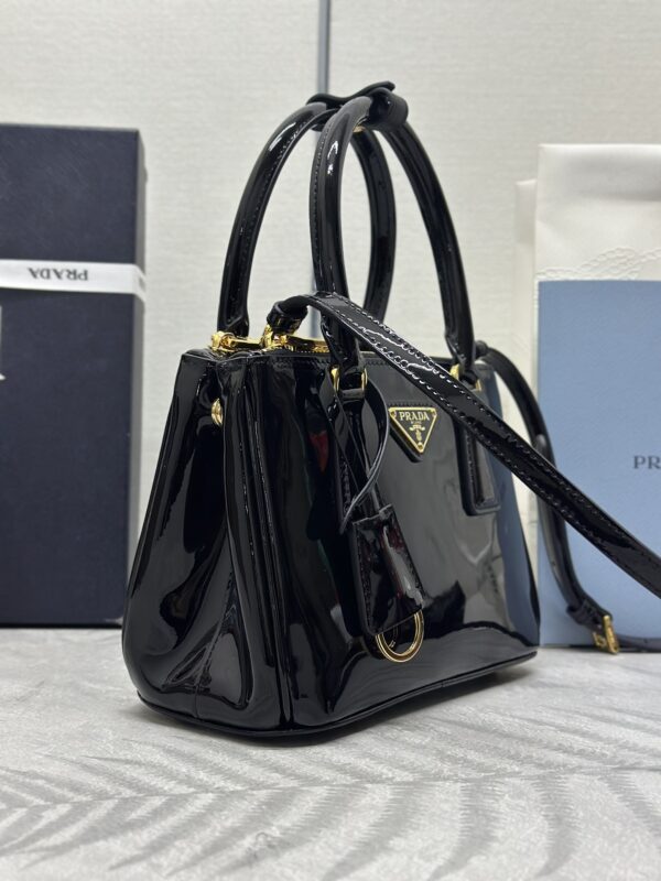 Replica Prada Galleria Black Patent - 1:1 designer replica handbag