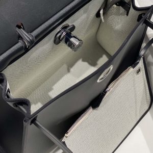 Replica Hermes Herbag 31cm Black - realistic designer-inspired fake bag