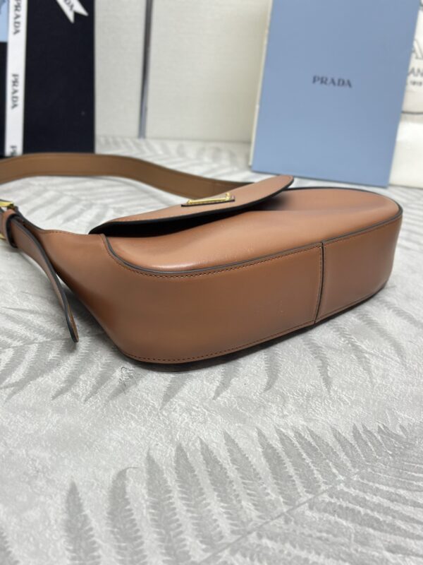 Replica Prada Small Shoulder Bag Caramel - near-authentic luxury replica handbag