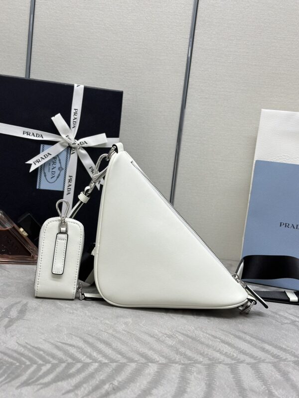 Replica Prada Saffiano Triangle - top-tier luxury replica shoulder bag