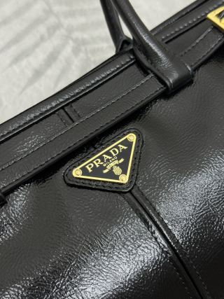 Replica Prada Black Leather bag - high-accuracy replica luxury purse