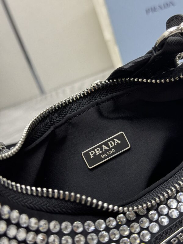 Replica Prada Re-Edition 2005 Diamond White - premium-grade designer purse dupe