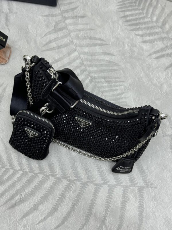 Replica Prada Re-Edition 2005 Diamond Black - elite superclone designer purse
