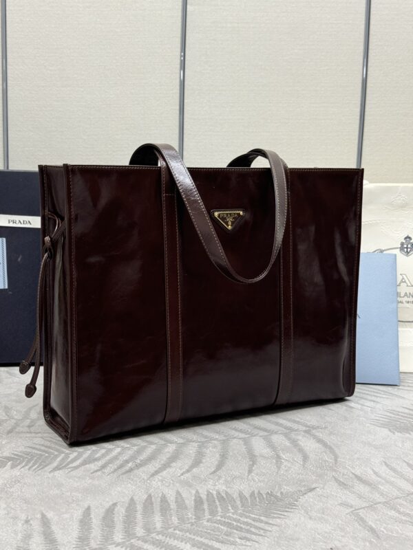 Replica Prada Antique Nappa Tote Dark Brown - realistic designer-inspired fake bag