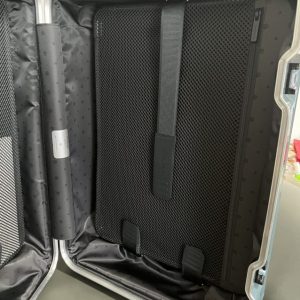 Replica Rimowa Hybrid Suitcase - high-end fake designer purse