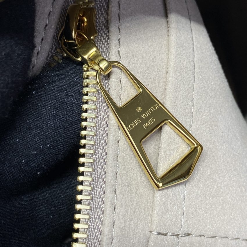 Replica Louis Vuitton Carry All Beige - ultra-realistic fake designer tote