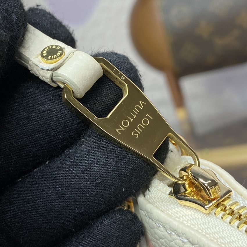 Replica Louis Vuitton Easy Pouch Orange - best-selling designer handbag dupe