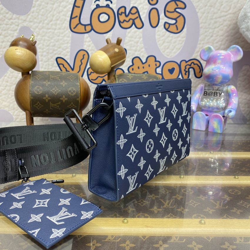 Replica Louis Vuitton Gaston Wearable Wallet Blue - authentic-look luxury purse replica