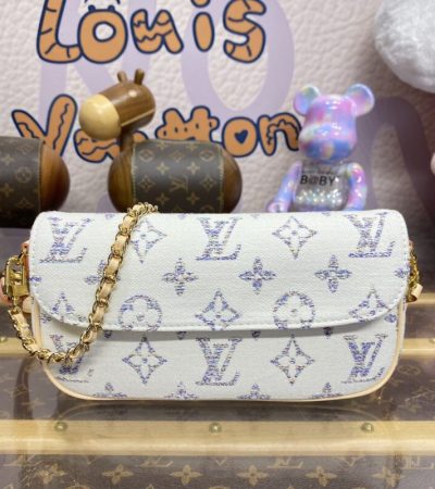 Replica Louis Vuitton Wallet on Chain Ivy White - high-end fake designer purse