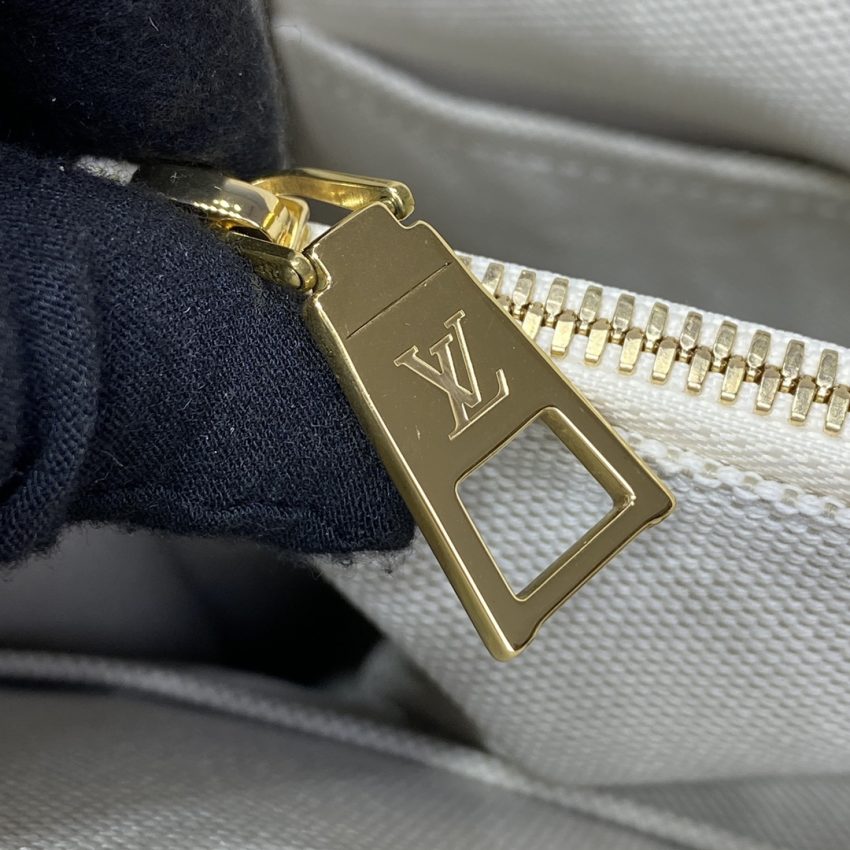 Replica LV OnTheGo Voyage - near-authentic luxury replica handbag