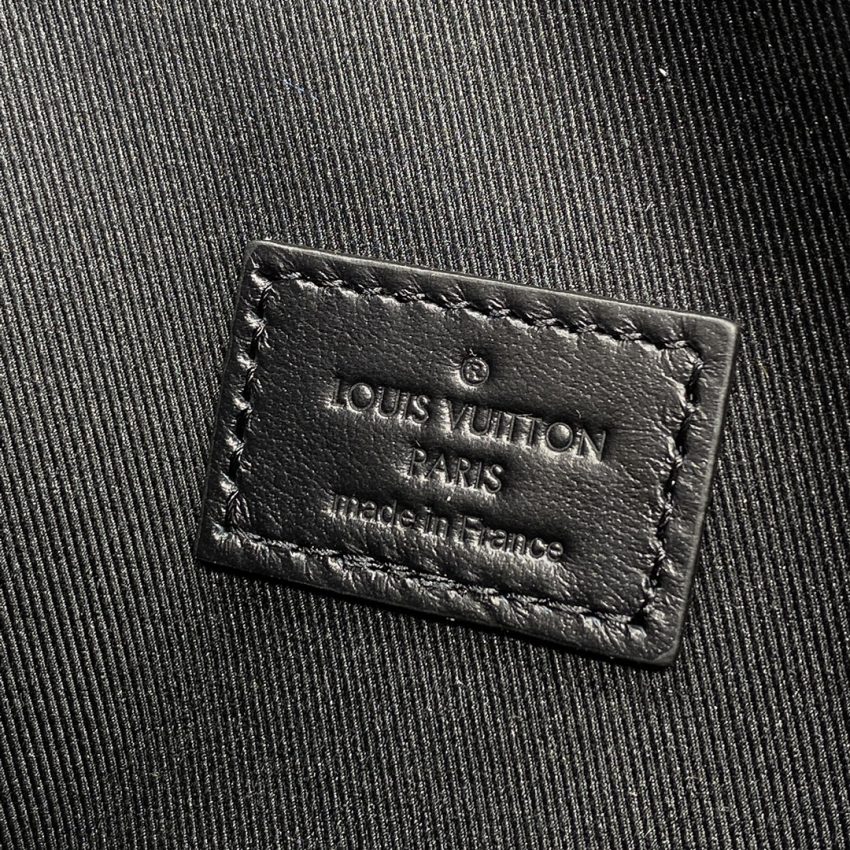 Replica Louis Vuitton Wearable Wallet Black - premium 1:1 fake handbag model