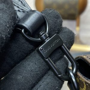 Replica Louis Vuitton Montsouris Wearable Wallet - premium 1:1 fake handbag model