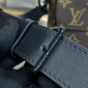 Replica Louis Vuitton Montsouris Wearable Wallet - authentic-look luxury purse replica