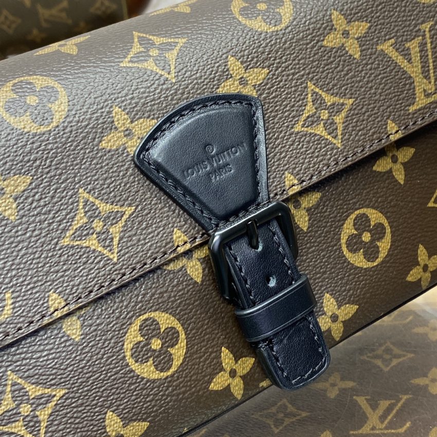 Replica Louis Vuitton Montsouris Wearable Wallet - ultra-realistic fake designer tote