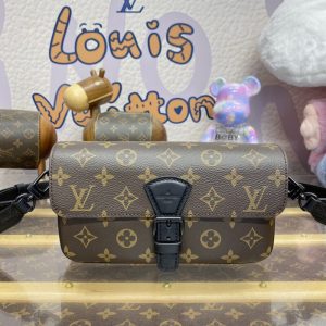 Replica Louis Vuitton Montsouris Wearable Wallet - best quality luxury bag dupe