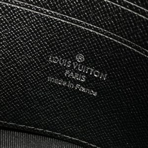 Replica Louis Vuitton Discovery Pochette - premium-grade designer purse dupe