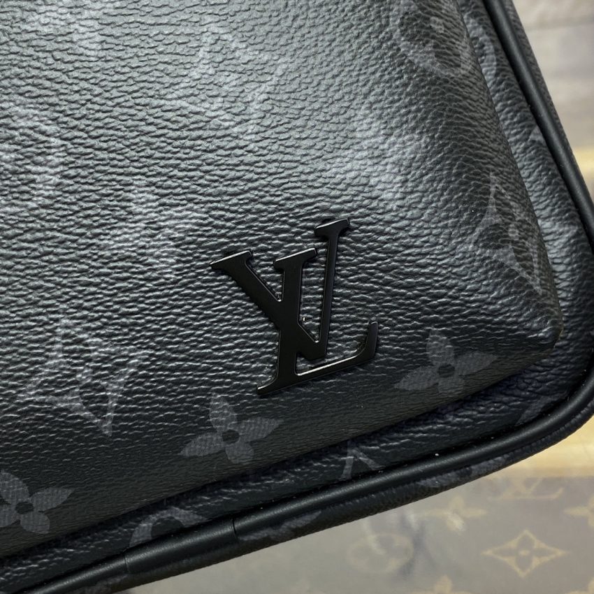 Replica Louis Vuitton Avenue Slingbag Black - top-rated replica designer bag