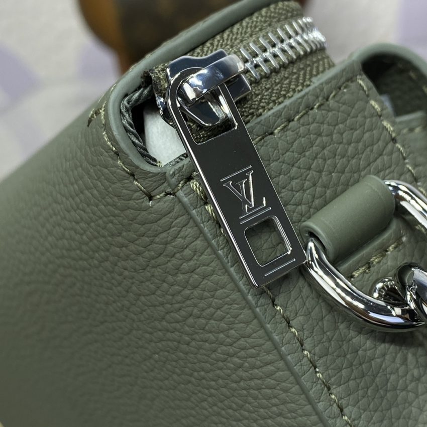 Replica Louis Vuitton Pilot Wearable Wallet Green - high-quality designer bag clone