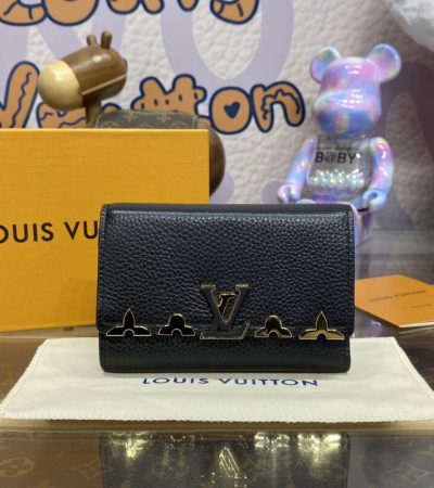 Replica Loius Vuitton Capucines Compact Wallet - high-end fake designer purse